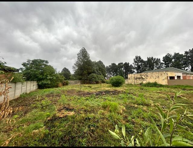 LAND FOR SALE IN POLLAK PARK